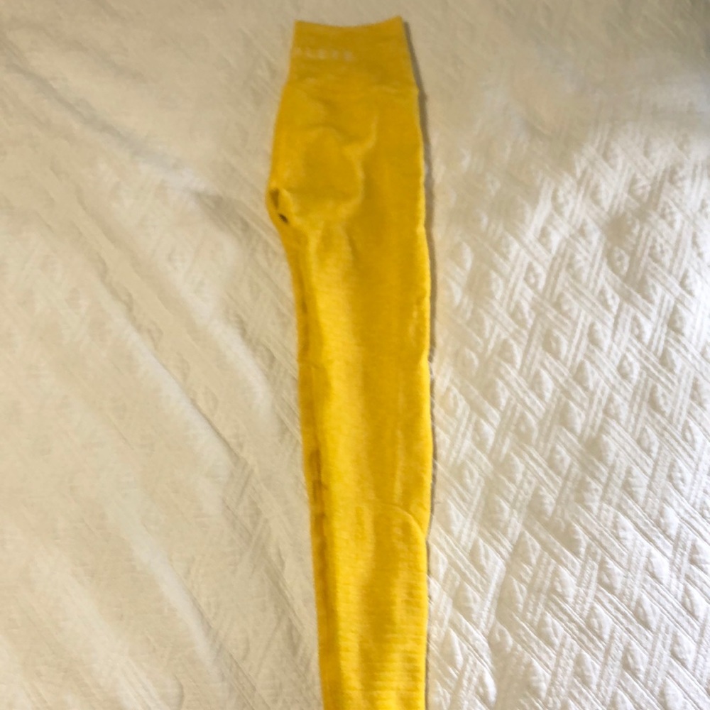 Alphalete Revival R6 Leggings